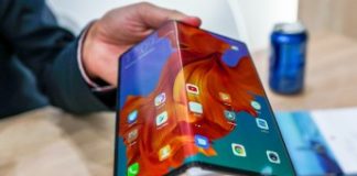 Смартфон ZTE с дизайном слайдера и двумя селфи камерами