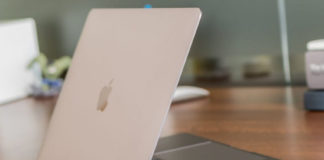 MacBook